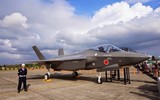 [ẢNH] Chiến hạm, máy bay Nhật phong tỏa biển, ngăn chặn việc cướp xác máy bay F-35 ảnh 9
