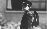 Những bức ảnh hiếm hoi về cuộc đời Nhật hoàng Akihito ảnh 2