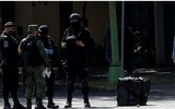 [ẢNH] Cận cảnh vụ Cảnh sát trưởng Mexico City bị ám sát giữa đường phố Thủ đô ảnh 9