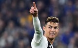[ẢNH] Ronaldo lại khiến phái đẹp đứng ngồi không yên với bộ sưu tập đồ lót mới ảnh 10