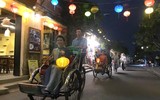 Dịu dàng áo dài phố cổ Hội An 