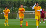 HLV Troussier siết kỷ luật, đặt yêu cầu cao với U23 Việt Nam ảnh 12