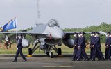 Đài Loan phô diễn tiêm kích tối tân F-16V mua từ Mỹ ảnh 17