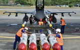 Đài Loan phô diễn tiêm kích tối tân F-16V mua từ Mỹ ảnh 5