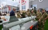 Nga tăng tầm bắn lên 300% cho 'tên lửa bắn xuyên cửa sổ' tại Ukraine ảnh 16