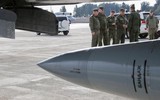Ukraine cảnh báo nguy cơ bị tên lửa siêu thanh Kh-47 'dao găm' tấn công ảnh 21