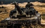 Sức mạnh đáng gờm của xe tăng Leopard 2A4 của Đức ảnh 11