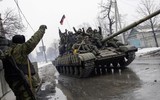 Quân đội Ukraine tấn công Dokuchaevsk dữ dội khiến ly khai đối diện nguy cơ sụp đổ ảnh 7
