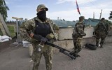 Quân đội Ukraine tấn công Dokuchaevsk dữ dội khiến ly khai đối diện nguy cơ sụp đổ ảnh 10