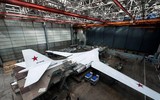 Oanh tạc cơ Tu-160M giúp Hàng không Hải quân Nga khôi phục sức mạnh vượt trội ảnh 6