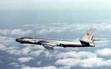 Oanh tạc cơ huyền thoại Tu-16 tiếp tục là 'quái vật bầu trời' sau.. 70 năm ra đời ảnh 9