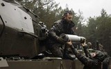 Tổ hợp UkrOboronProm của Ukraine bắt đầu sản xuất hàng loạt vũ khí phương Tây ảnh 12