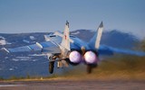 Phi công Mỹ kinh ngạc khi được bay trên tiêm kích MiG-25 tới tận ranh giới vũ trụ ảnh 6