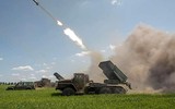 Pháo phản lực Nga thể hiện uy lực lớn trên chiến trường Ukraine ảnh 6