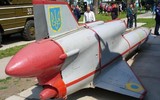 Vũ khí bí mật tầm bắn 1.000 km của Ukraine đã tập kích căn cứ không quân Nga? ảnh 12