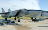 Tiêm kích MiG-25 đình đám và những cuộc thực chiến ảnh 11