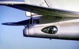 Máy bay ném bom Tu-95 Nga càng cao tuổi... càng đáng sợ ảnh 6