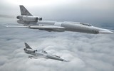 Bất ngờ những máy bay ném bom siêu âm Tu-22 Liên Xô bí mật cung cấp cho đồng minh ảnh 10