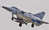 Giá rẻ, tính năng cao nhưng vì sao tiêm kích Kfir nâng cấp không thể cạnh tranh với F-16? ảnh 5