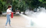 Xem cán bộ, đoàn viên công đoàn Công an Hà Nội xử lý tình huống cháy nổ ảnh 8