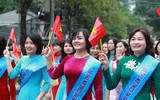 Phụ nữ Công an Thủ đô đẹp rạng ngời tại Lễ hội Áo dài du lịch Hà Nội ảnh 9