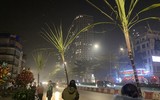 Người dân Thủ đô mua mía lộc, túi muối cầu may đầu năm mới ảnh 12