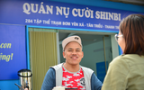 Quán cơm 2.000 đồng ở Hà Nội và nụ cười của những bệnh nhân ung thư ảnh 5