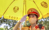 Lực lượng Công an căng mình dưới nắng nóng gần 50 độ C đảm bảo an toàn tuyệt đối kỳ họp Quốc hội 