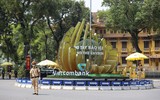 Lực lượng Công an căng mình dưới nắng nóng gần 50 độ C đảm bảo an toàn tuyệt đối kỳ họp Quốc hội 