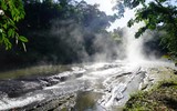 Dòng sông nóng nhất thế giới: Luộc chín mọi sinh vật