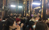 Giới trẻ Hà thành đến chùa Hà cầu duyên đầu năm mới ảnh 2