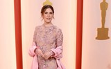 Dàn sao lộng lẫy khoe sắc tại lễ trao giải Oscar 2023 ảnh 15