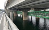 Cầu vòm sắt vượt hồ Linh Đàm 65 tỷ đồng vắng người qua lại ảnh 6