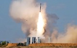 Hàng trăm tên lửa Nga bất ngờ di chuyển khiến Ukraine hoang mang ảnh 9