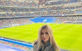 Huyền thoại Real Madrid si mê nữ phóng viên kém 14 tuổi