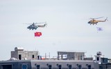 Toàn cảnh buổi tổng duyệt trình diễn ấn tượng của trực thăng và tiêm kích Su-30MK2 ở Hà Nội ảnh 5