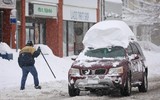 Người dân New York vật lộn trong trận bão tuyết lớn nhất năm  ảnh 2