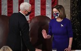 Những dấu mốc đáng nhớ trong sự nghiệp của Chủ tịch Hạ viện Mỹ Nancy Pelosi ảnh 14