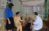 Thăm hỏi, tặng quà, khám chữa bệnh cho các Mẹ Việt Nam Anh hùng