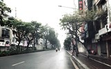 Đường phố Hà Nội ngày thứ 2 thực hiện cách ly toàn xã hội
