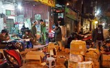 Toàn cảnh vụ phát hiện và thu giữ hàng nghìn sản phẩm kích dục trong kho hàng ở Hà Nội