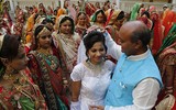 Đại gia kim cương tổ chức đám cưới tập thể cho 251 cô dâu