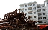 Cận cảnh 3 tòa nhà tái định cư ở Khu đô thị mới Sài Đồng bị bỏ hoang