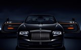 Choáng ngợp trước vẻ sang trọng của Rolls-Royce Dawn Black Badge