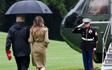 Tổng thống Trump cùng vợ đến thăm các nạn nhân sau cơn bão Harvey