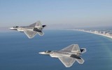 [ẢNH] Tiêm kích F-35 tập cận chiến với 