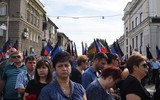 [ẢNH] 120.000 người đến dự đám tang của lãnh đạo phe li khai miền đông Ukraine