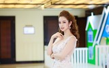 Jennifer Phạm khoe vẻ đẹp hút mắt, liên tục chạy show tại Hà Nội