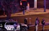 [ẢNH] Cảnh sát Mỹ vất vả đối phó với vụ xả súng đẫm máu nhất lịch sử