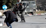 Lính Israel mạnh tay trấn áp người biểu tình Palestine